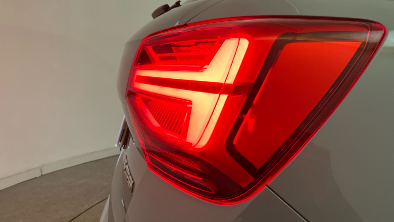 Audi Q2 35 TFSI S Line 5dr Petrol Estate